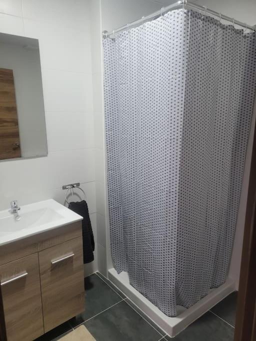 Apartamento Kuko Con Wifi Al Lado Metro 毕尔巴鄂 外观 照片